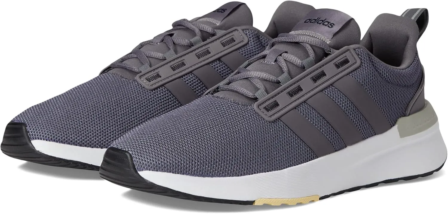 adidas Women's Low-Top Sneakers
