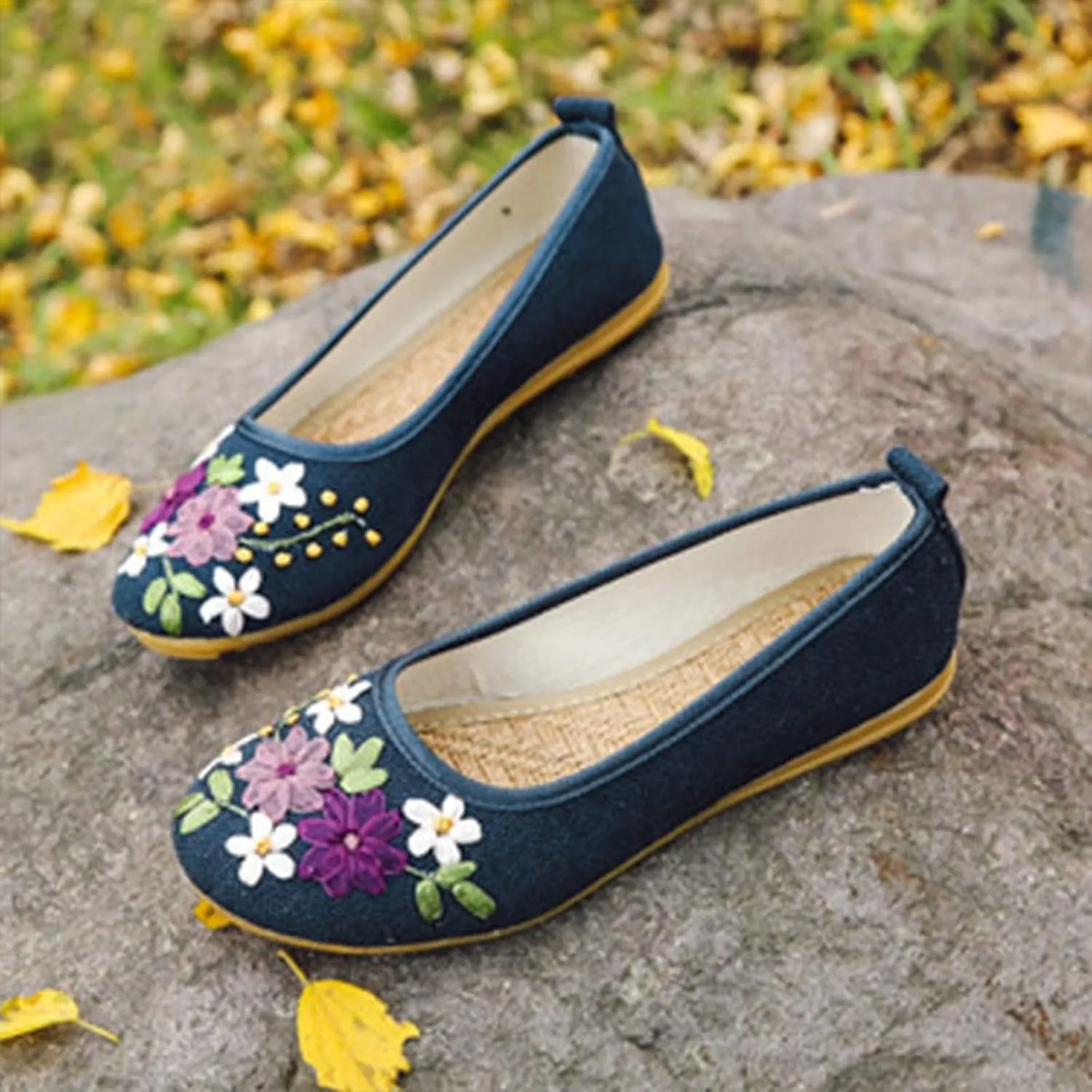 AMDBEL Ballet Flats Shoes for Women Dressy Women's Flat Dress Shoes Black Ballet Shoes Dress Shoes Suede Bow Round Toe Flats