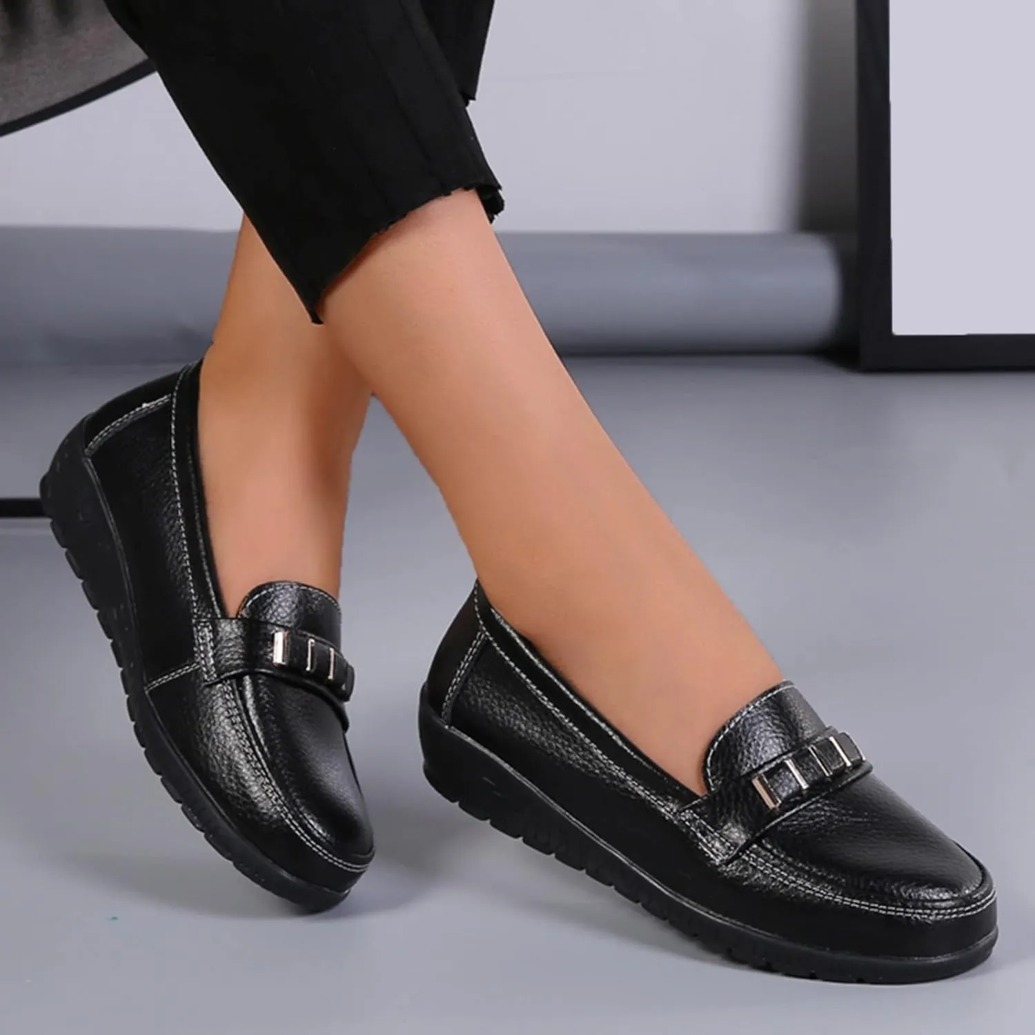 AMDBEL Flats Shoes Women Dressy Comfortable Women's Leather Casual Penny Loafers Slip-On Walking Driving Boat Flat Shoes