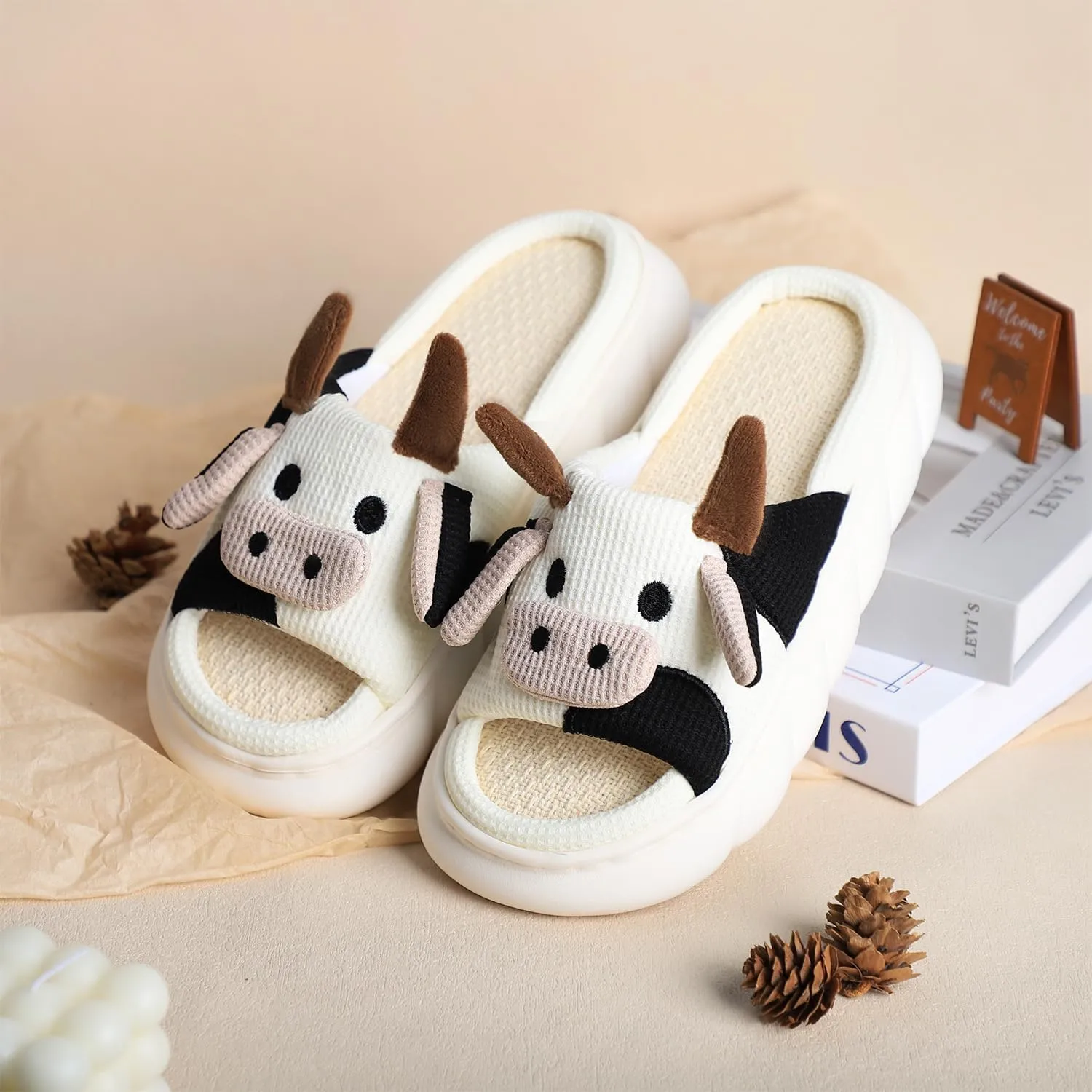 Gaolinci Cartoon Cow Cotton Slippers, Winter Indoor Outdoor Slippers for Women