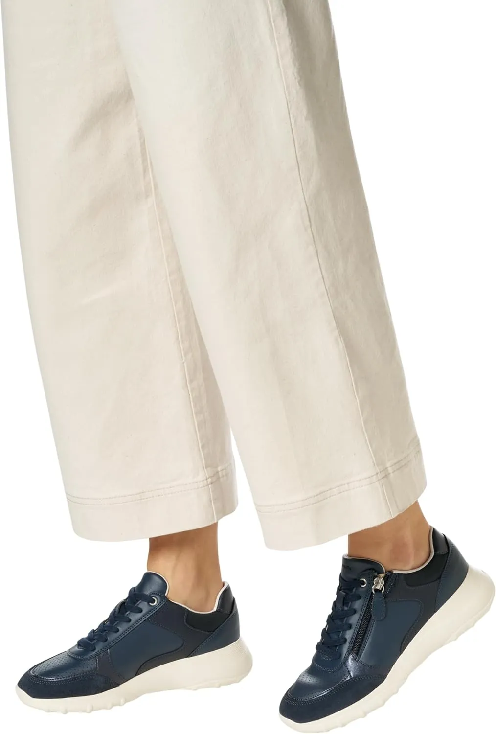 Geox Women's Low-Top Sneakers