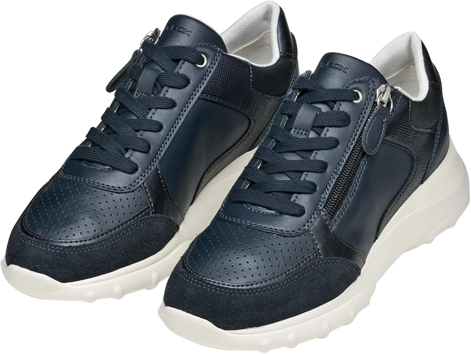 Geox Women's Low-Top Sneakers