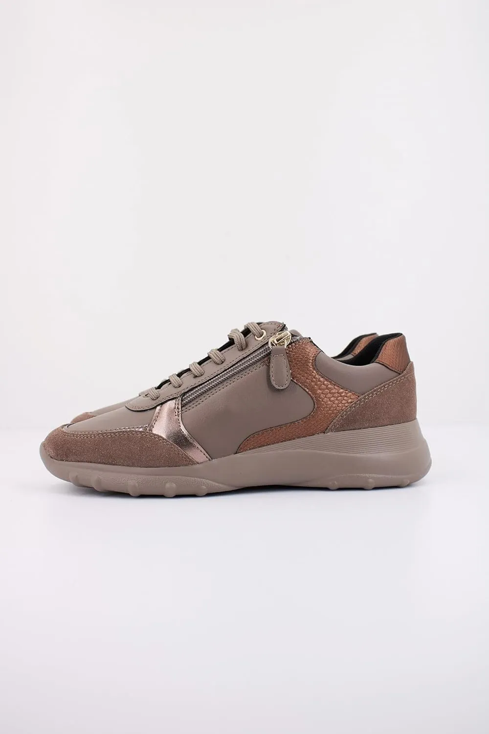 Geox Women's Low-Top Sneakers