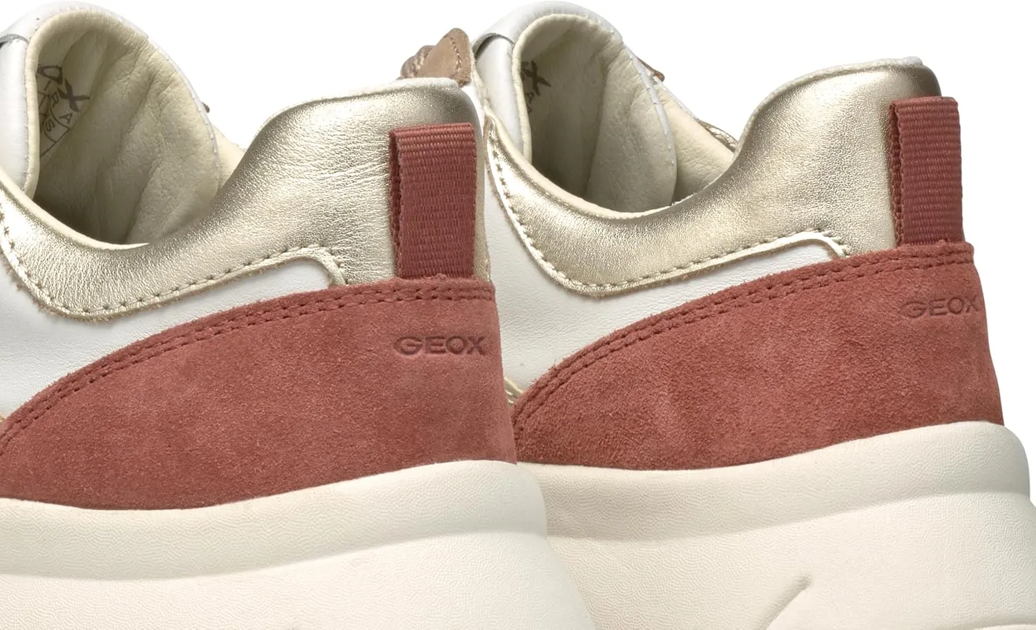 Geox Women's Low-Top Sneakers