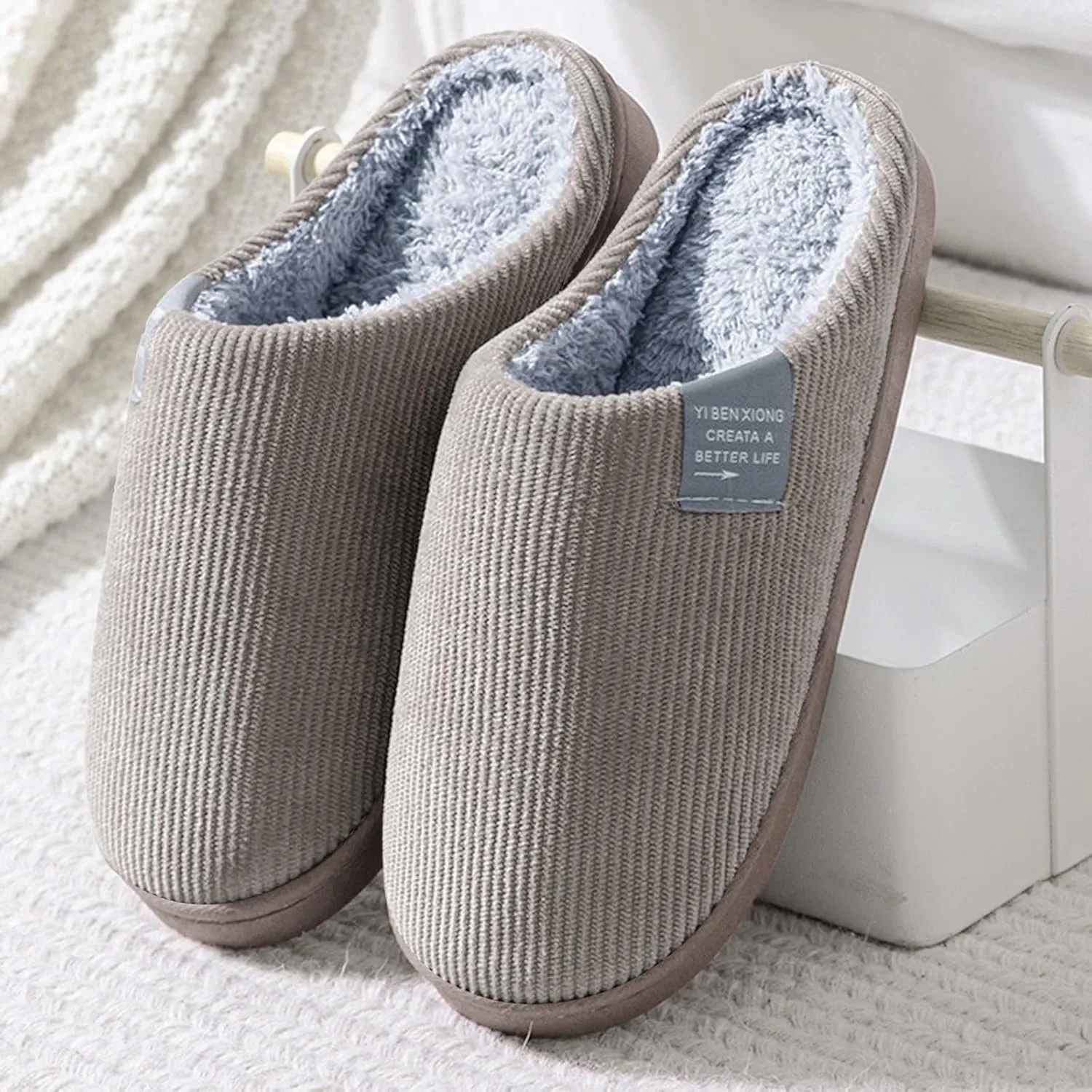 House Slippers for Men with Fuzzy Collar Memory Foam Bedroom Slippers Non-Slip Cute Indoor Bedroom Home Slippers