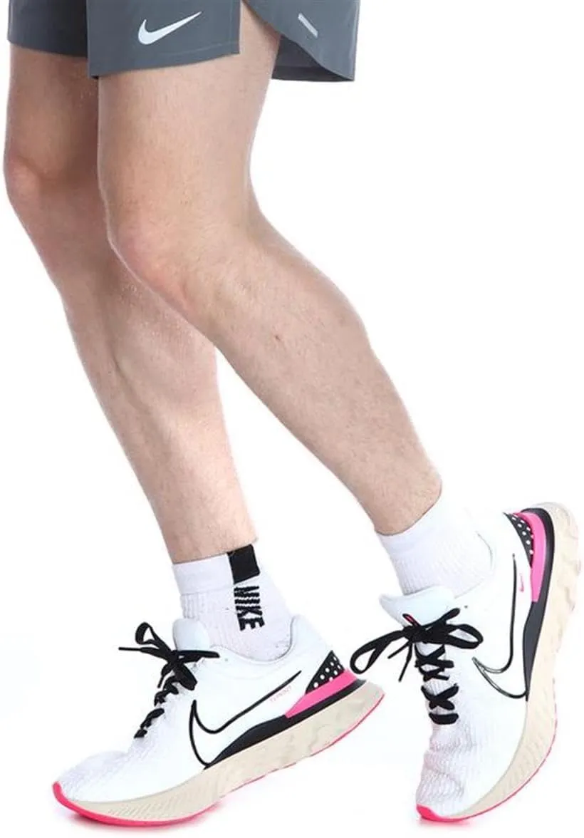 Nike Men's Low-Top Sneakers