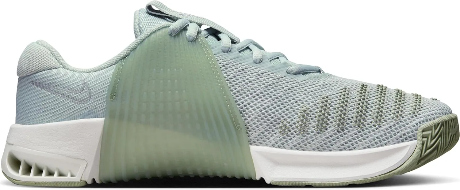 Nike Women's Low-Top Sneakers