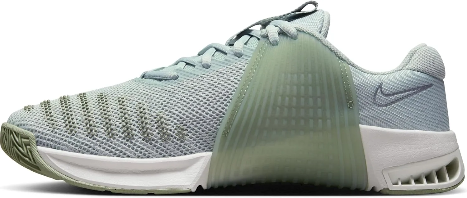 Nike Women's Low-Top Sneakers