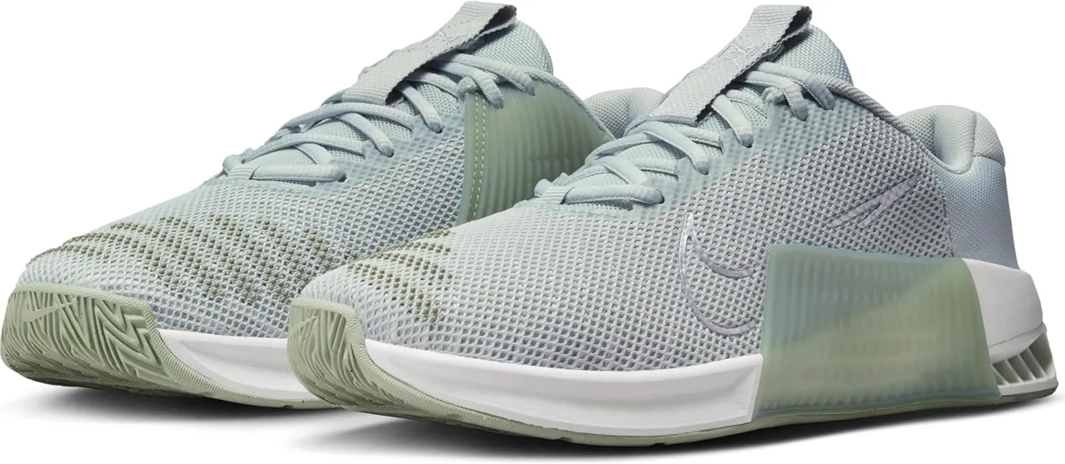 Nike Women's Low-Top Sneakers