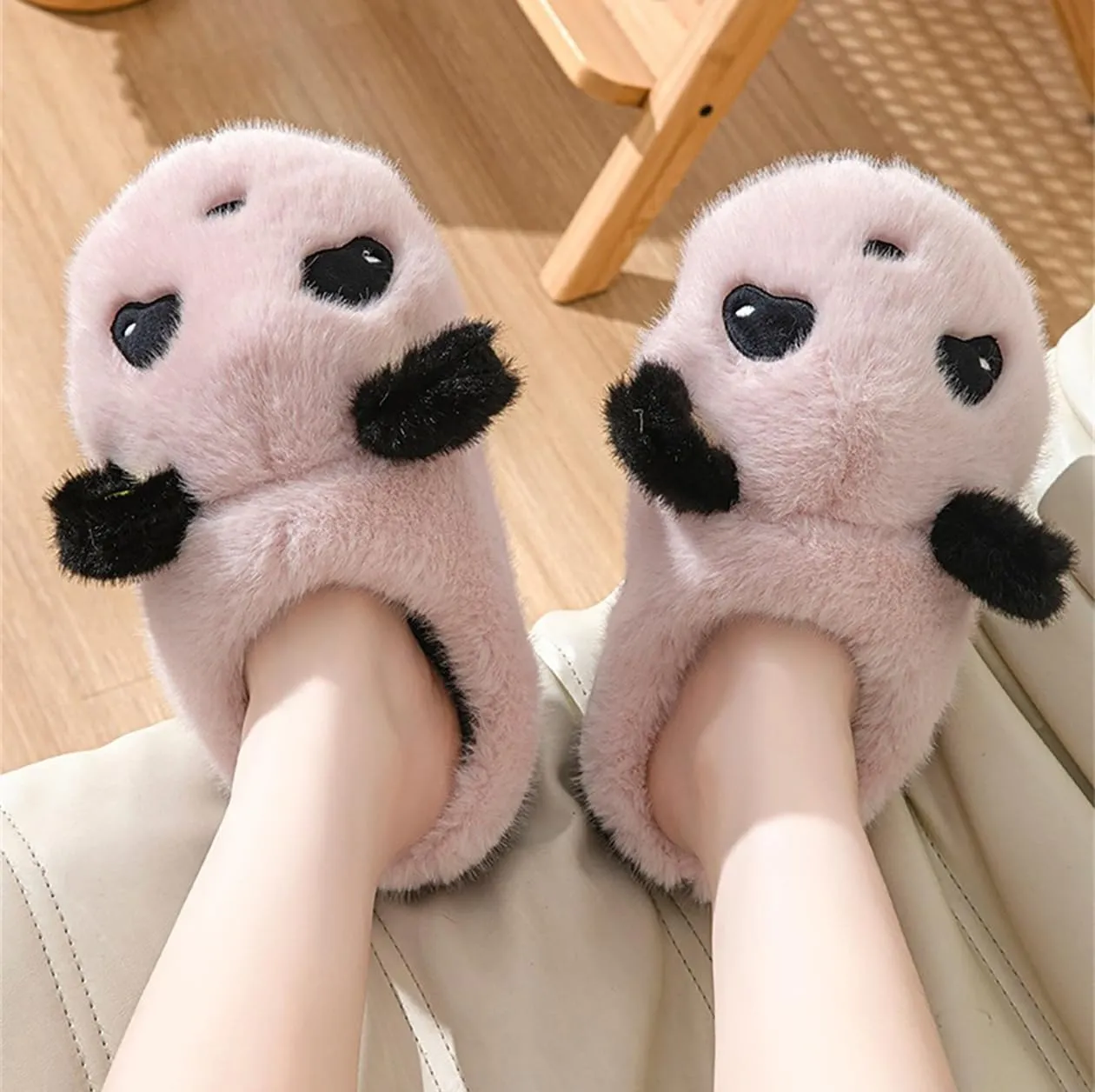 Panda Plush Animal Slippers - Warm & Soft Women's Home Slippers for Indoor/Outdoor
