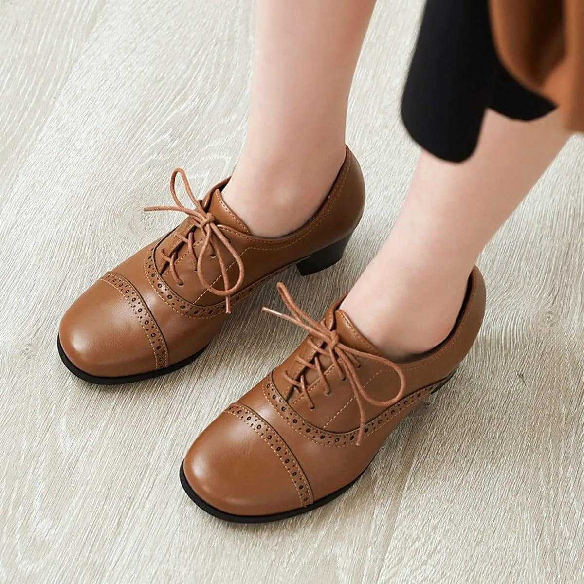 SHEMEE Women's Chunky Lace Up Vintage Oxfords Dress Pumps Round Toe Block Mid Heels Retro Brogues Shoes