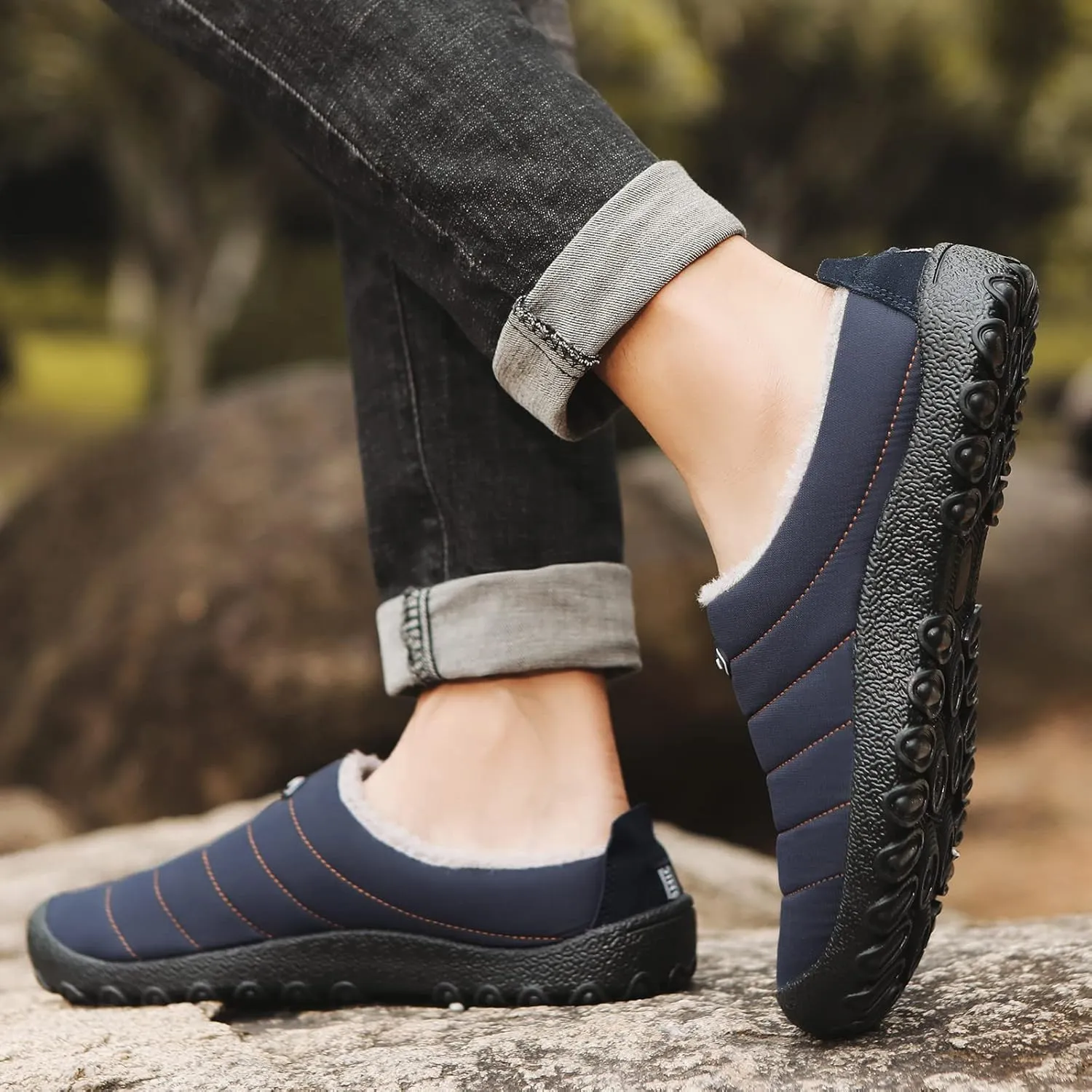 UBFEN Mens Womens Winter Warm Slippers with Fuzzy Plush Lining Slip on House Shoes Indoor Outdoor Anti-Skid Rubber Sole
