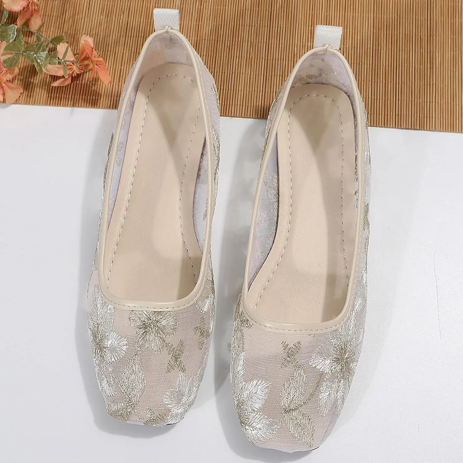 Women's Dress Flat Ballet Low Wedge Leisure Women's Four Seasons Embroidered Flowers Non Women's Ballet Flat Comfortable