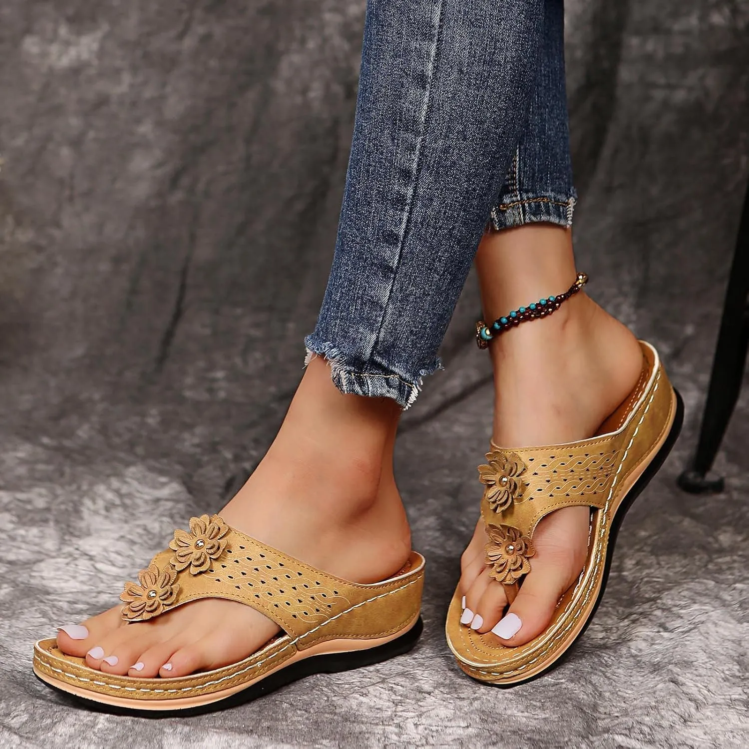 Womens Flip Flops Dressy Summer Orthopedic Sandals Arch Support Sandals Casual Wedge Thong Sandals Walking Shoes