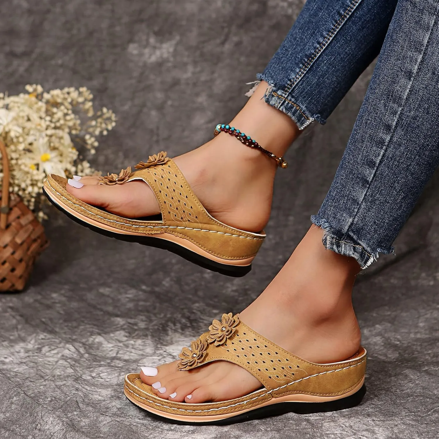 Womens Flip Flops Dressy Summer Orthopedic Sandals Arch Support Sandals Casual Wedge Thong Sandals Walking Shoes