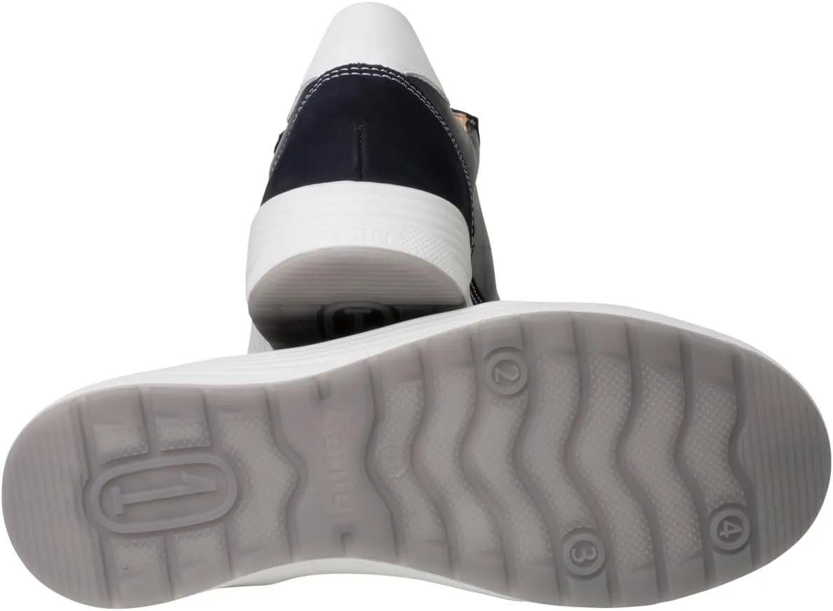 Women's Low-Top Sneakers