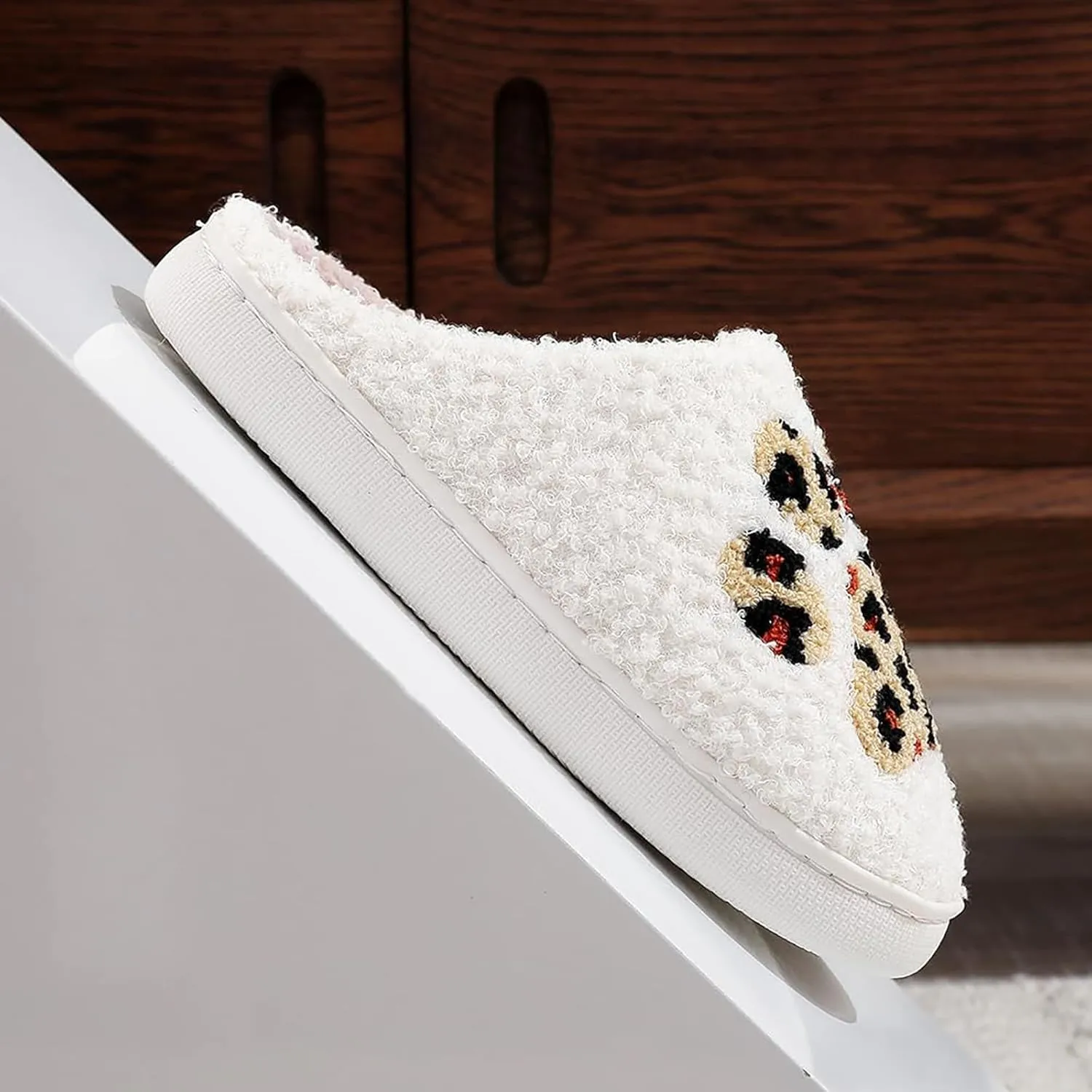Women's Men's Retro Leopard Print Smiley Slippers Lightning Bolt Memory Foam Soft Plush Warm Non-Slip Home Shoes