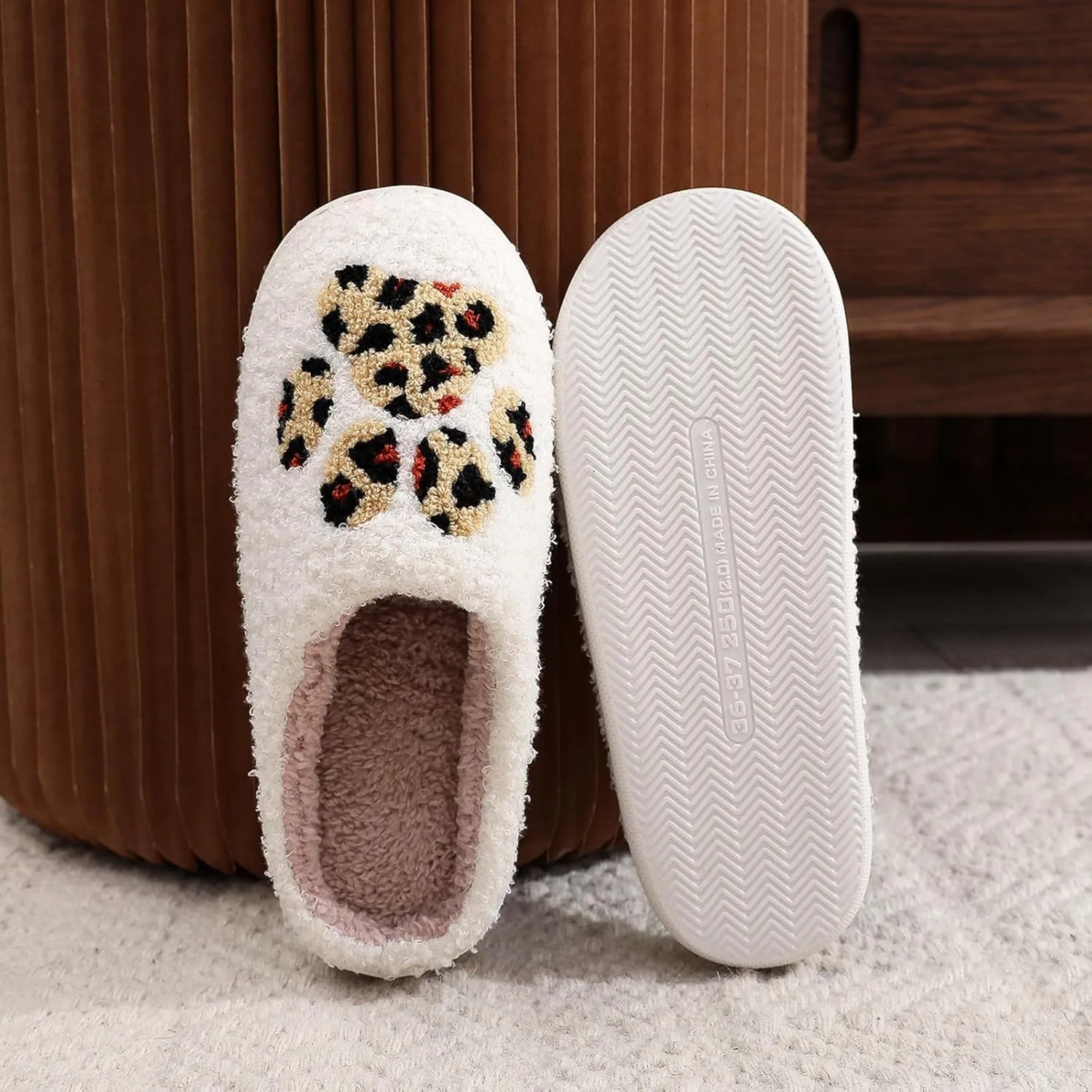 Women's Men's Retro Leopard Print Smiley Slippers Lightning Bolt Memory Foam Soft Plush Warm Non-Slip Home Shoes