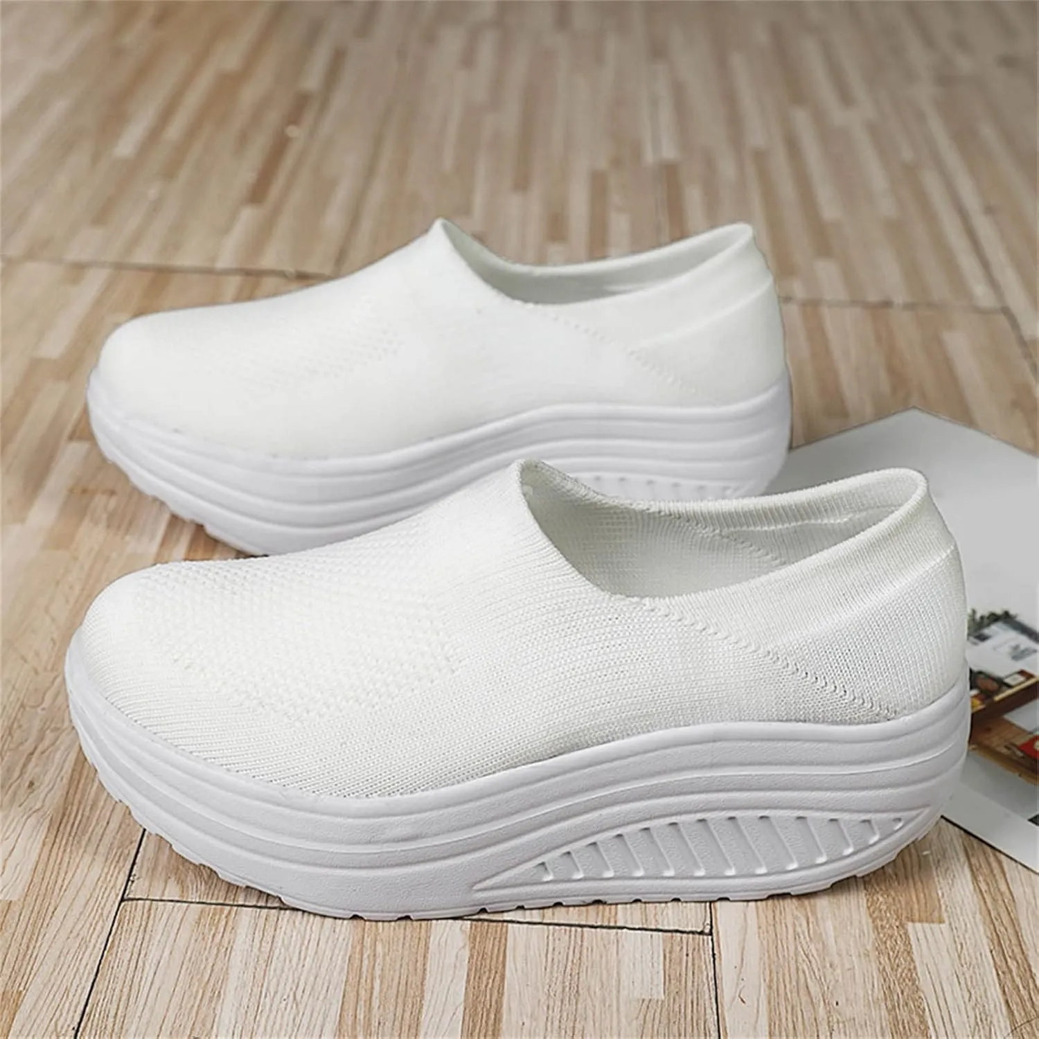 Womens Slip On Sneakers with Max Cushioning and Arch Support Slip On Sneakers Women Wide Fit Womens Casual Shoes Wide Toe Box Platform Sneakers for Women Slip On Slip On Sneakers