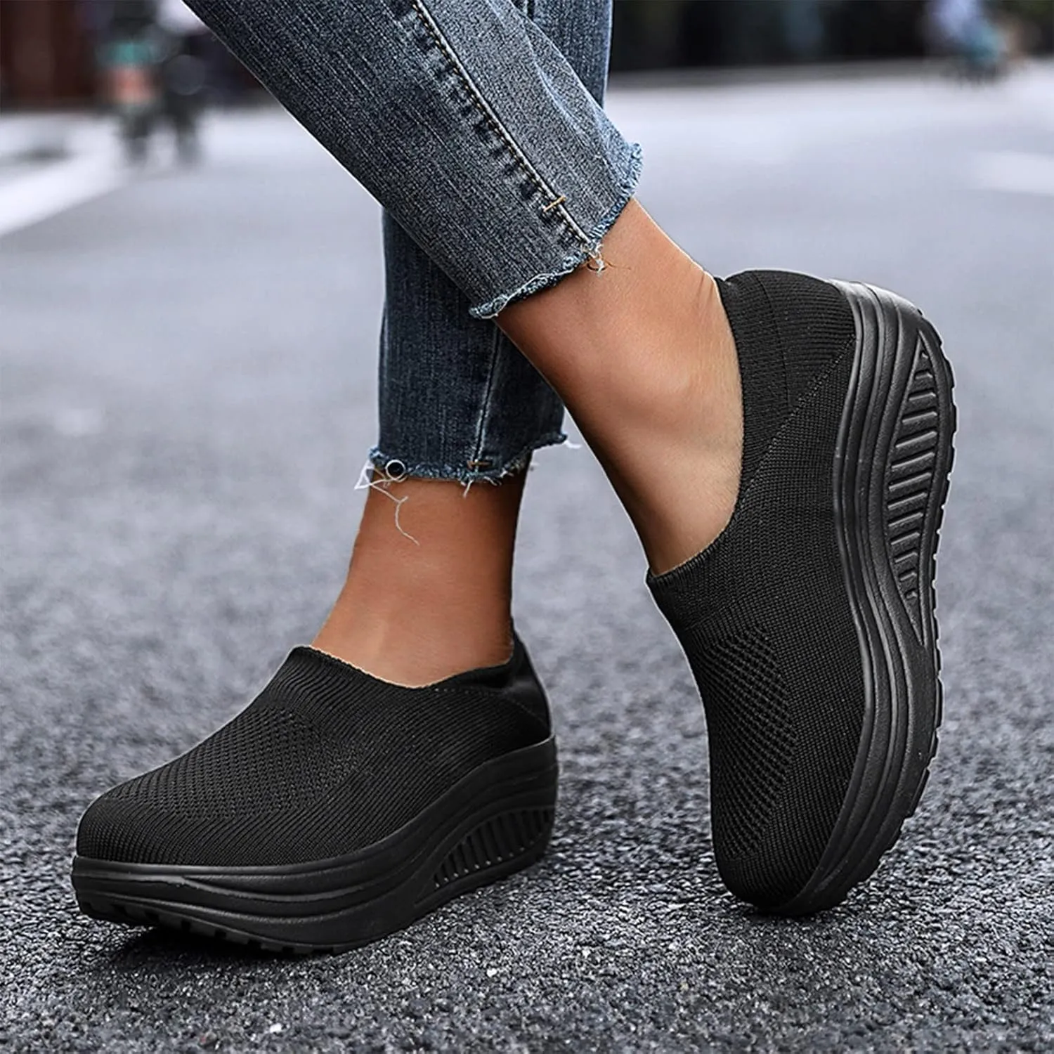 Womens Slip On Sneakers with Max Cushioning and Arch Support Slip On Sneakers Women Wide Fit Womens Casual Shoes Wide Toe Box Platform Sneakers for Women Slip On Slip On Sneakers
