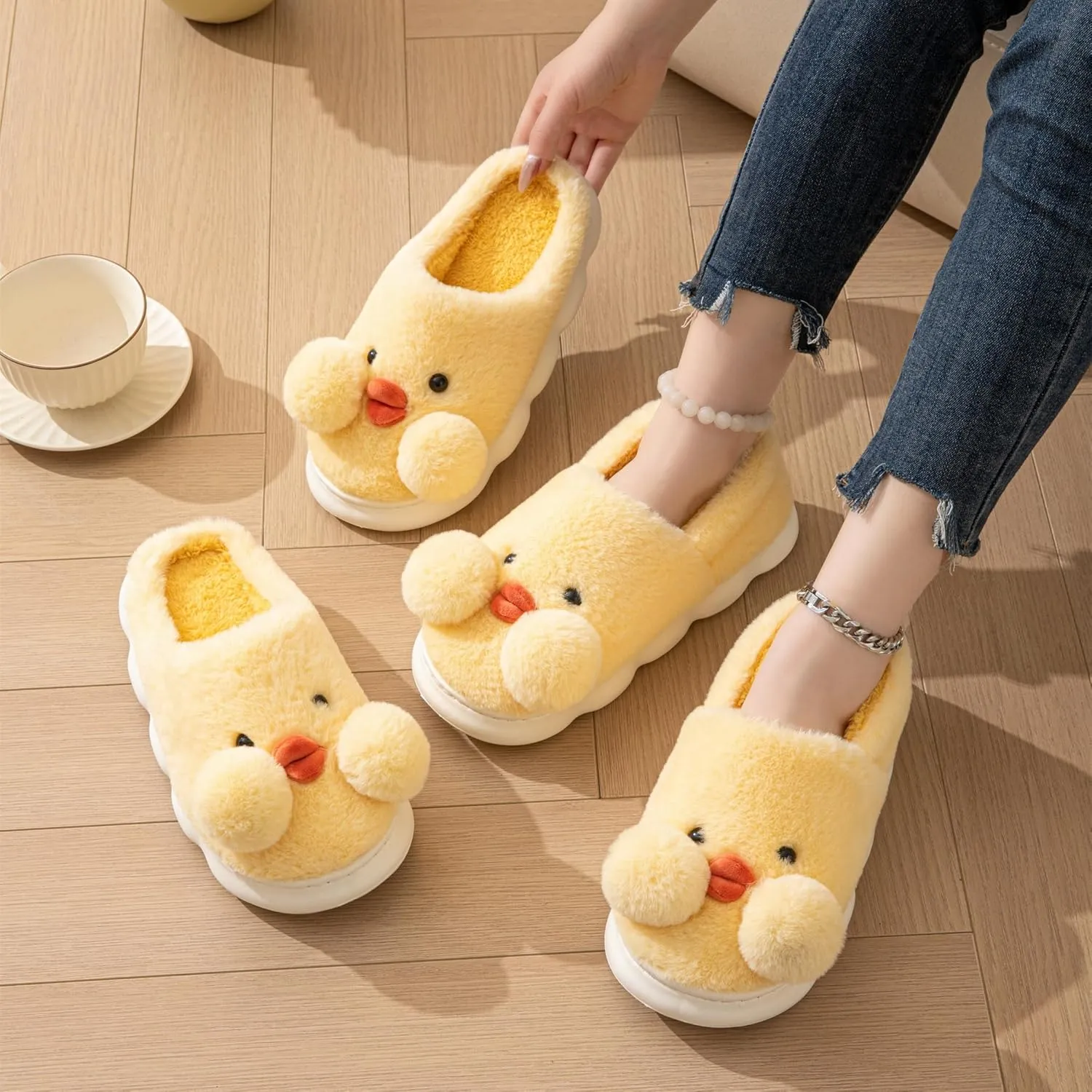 YILANLAN Women's & Men's Winter Duck Slippers - Warm & Cute Animal Cartoon Home Slippers